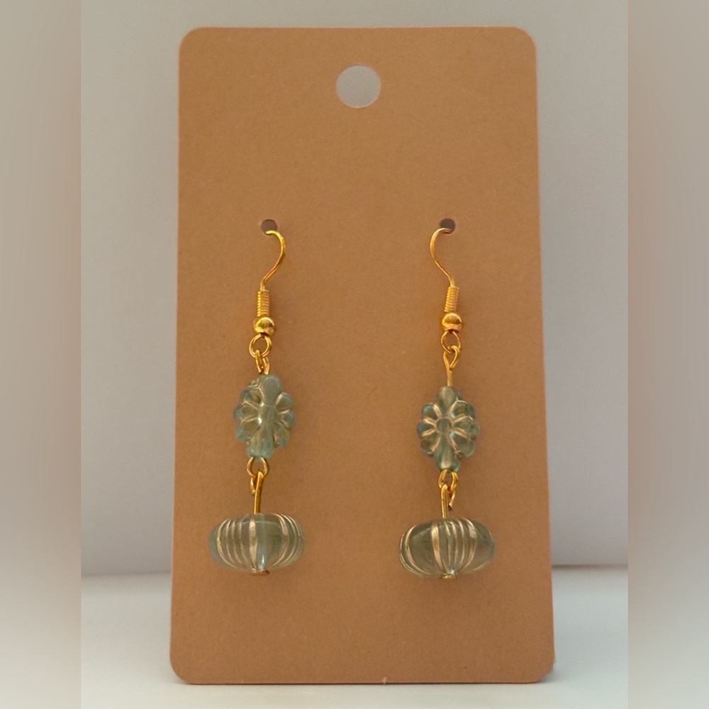 2/10 ✨Handmade Earrings